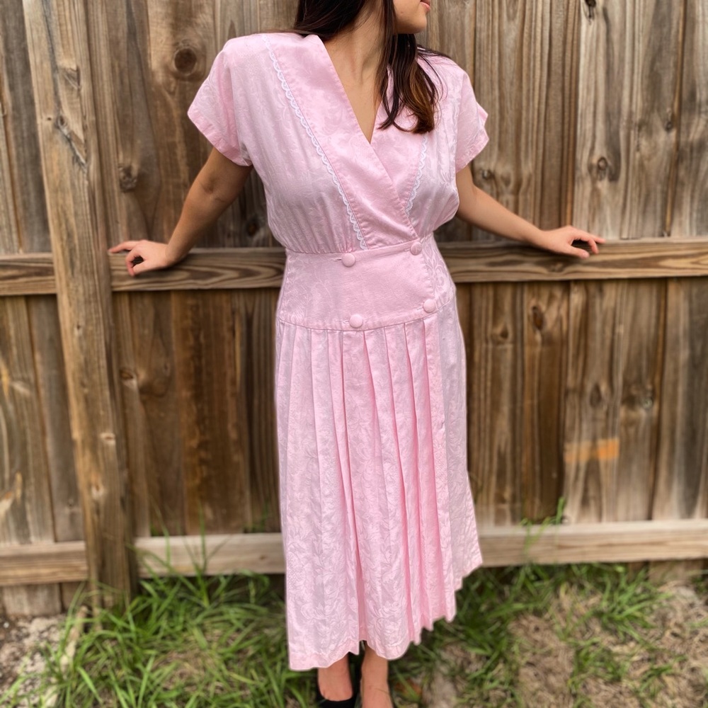 Vintage pretty in pink 80s pleated retro dress m